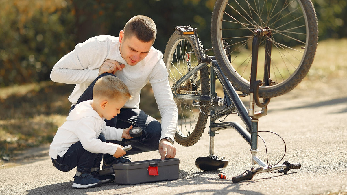 Children Fixing Problems Repair a Puncture Easily – YallaCycle